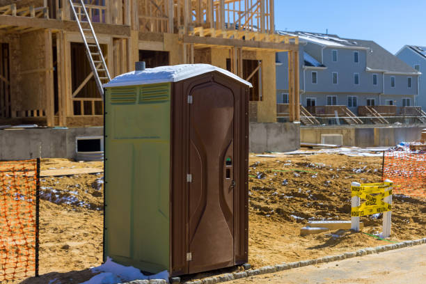 Best Portable restroom trailer rental  in Leona Valley, CA